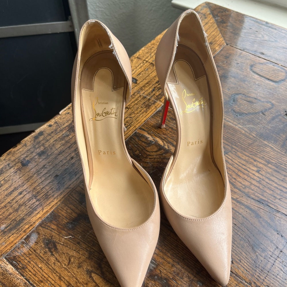 Christian Louboutin Iriza Nude Pointed Pump 100mm
